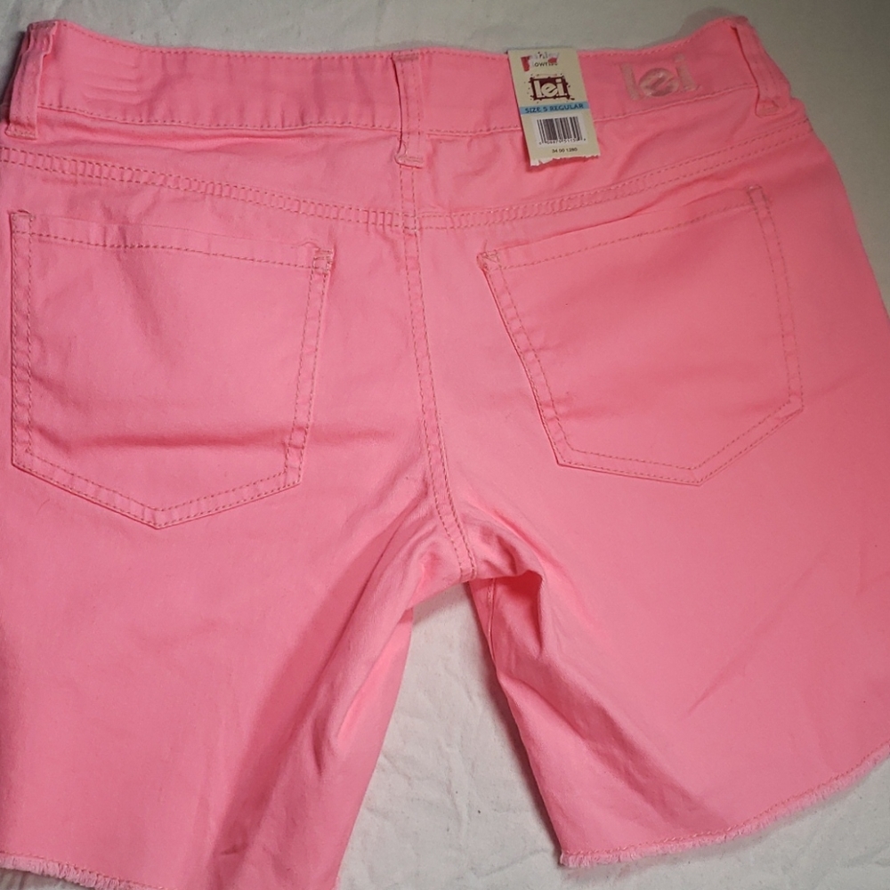 Short pants - Picture 2 of 2
